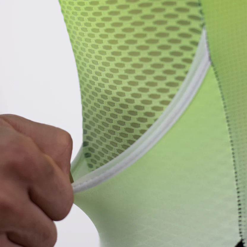 TRISUIT TRIA NEÓN con mangas