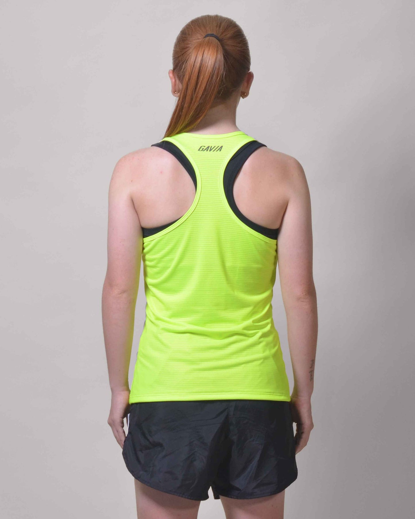 POLERA FLOW GREEN sin mangas