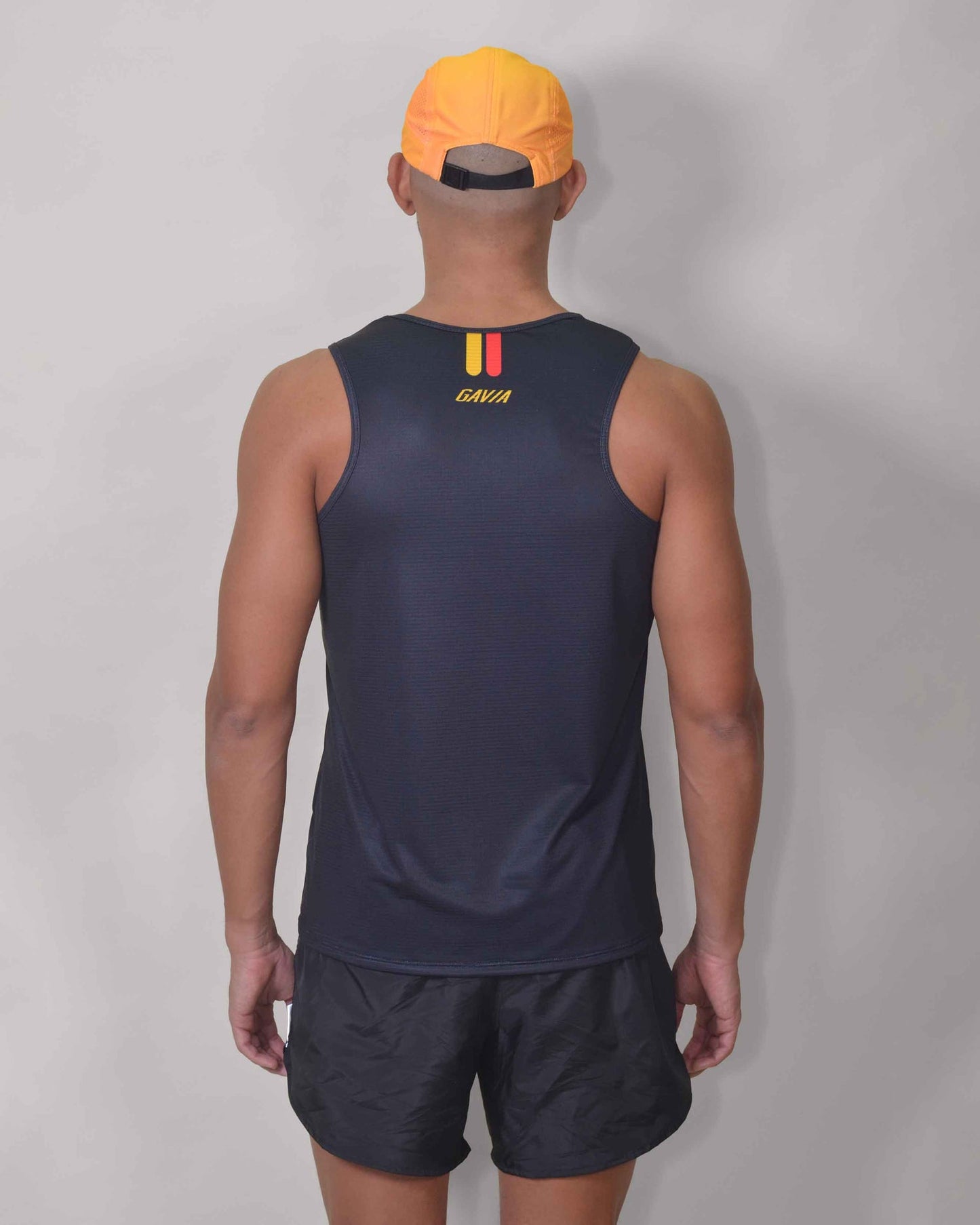 POLERA RUNNING BLACK RUN sin mangas