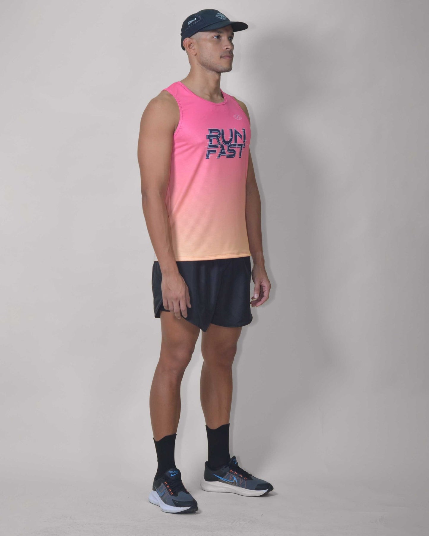 POLERA RUNNING RUN FAST sin mangas