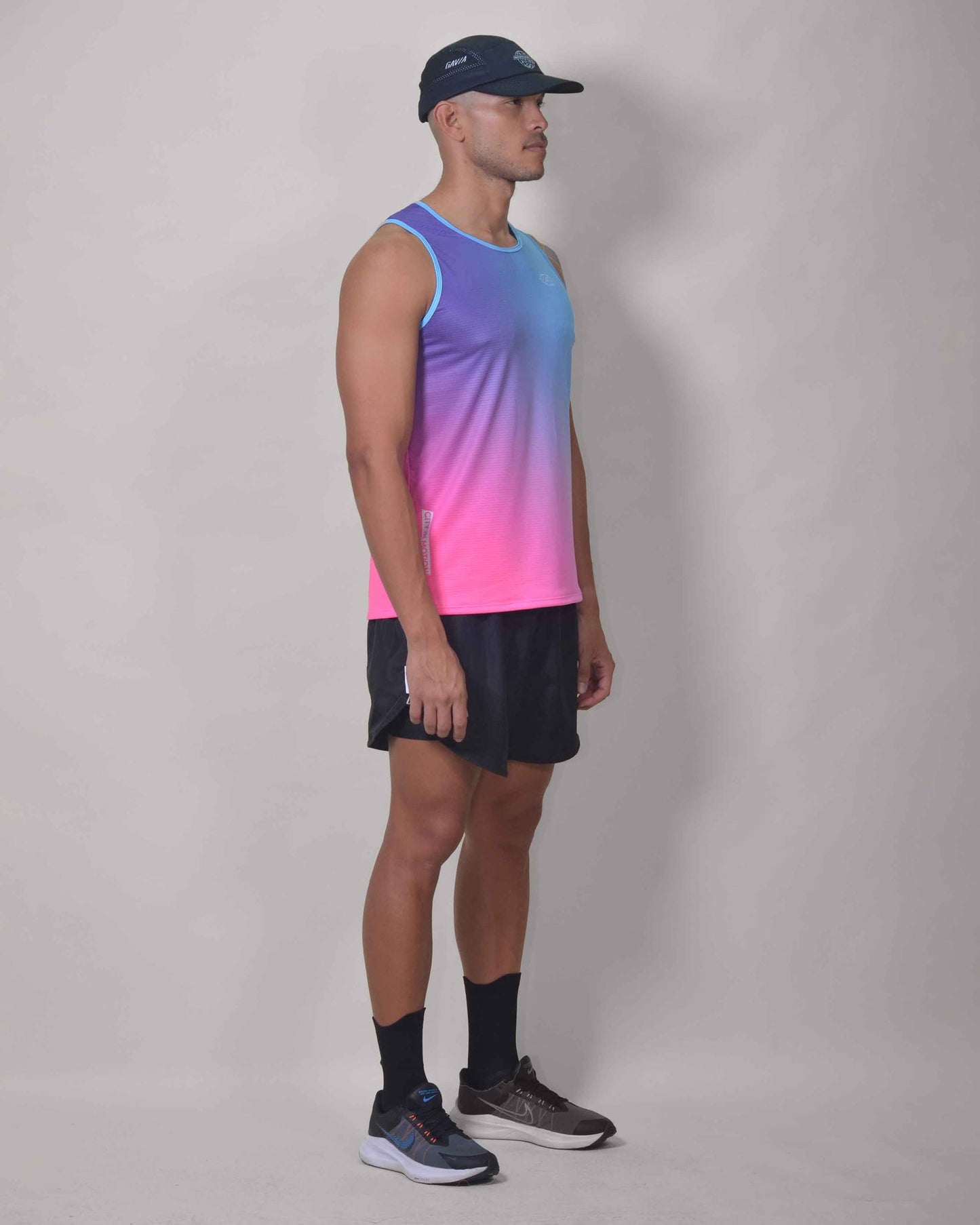 POLERA RUNNING CITY sin mangas